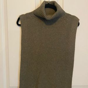 H&M turtle neck tunic